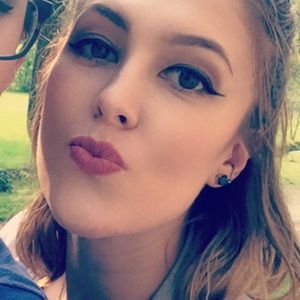 Meet your Posher, Brandi